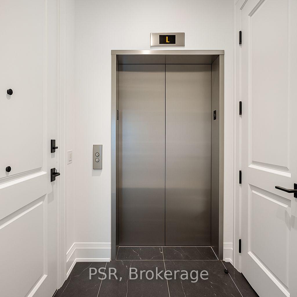 #4C - 2010 Bathurst Street, Toronto Unit: 4C
