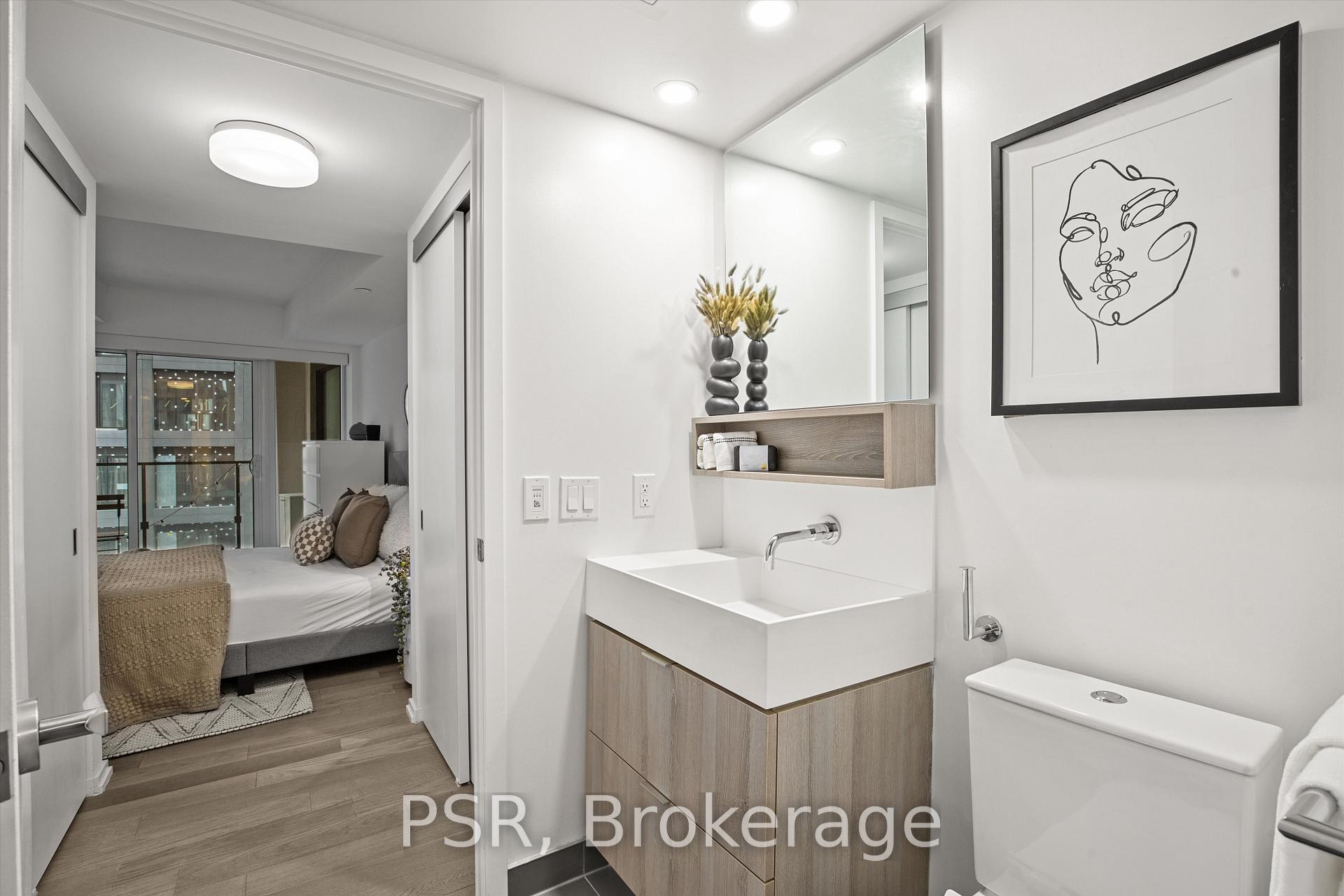 #716 - 5 Soudan Avenue, Toronto Unit: 716