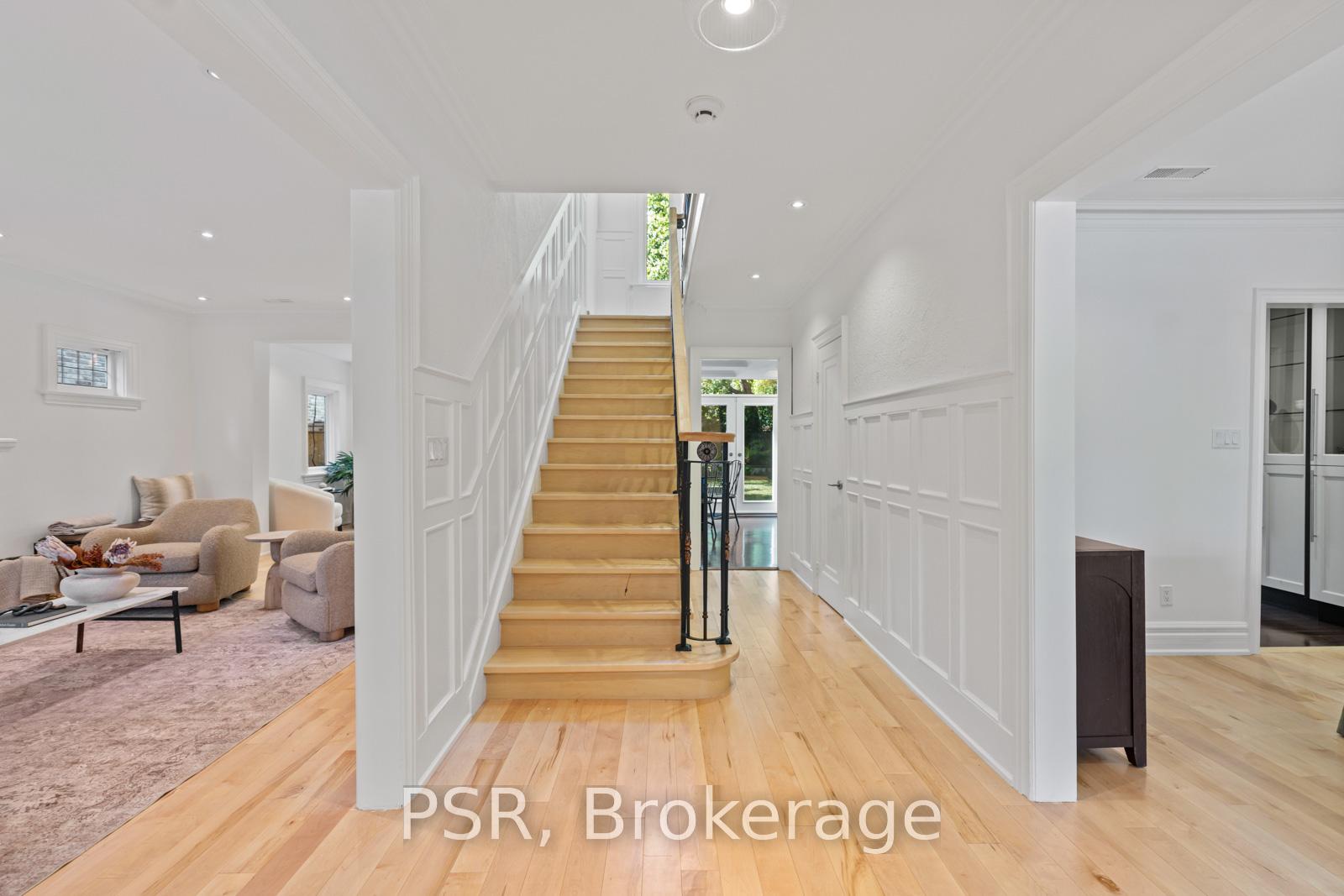 40 Strathearn Road, Toronto