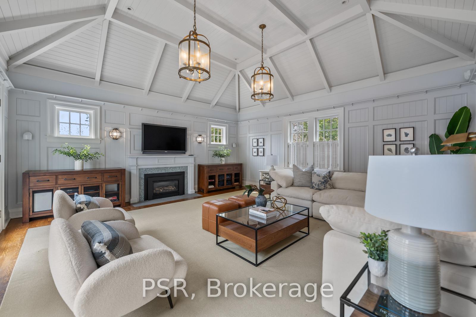 80 Old Forest Hill Road