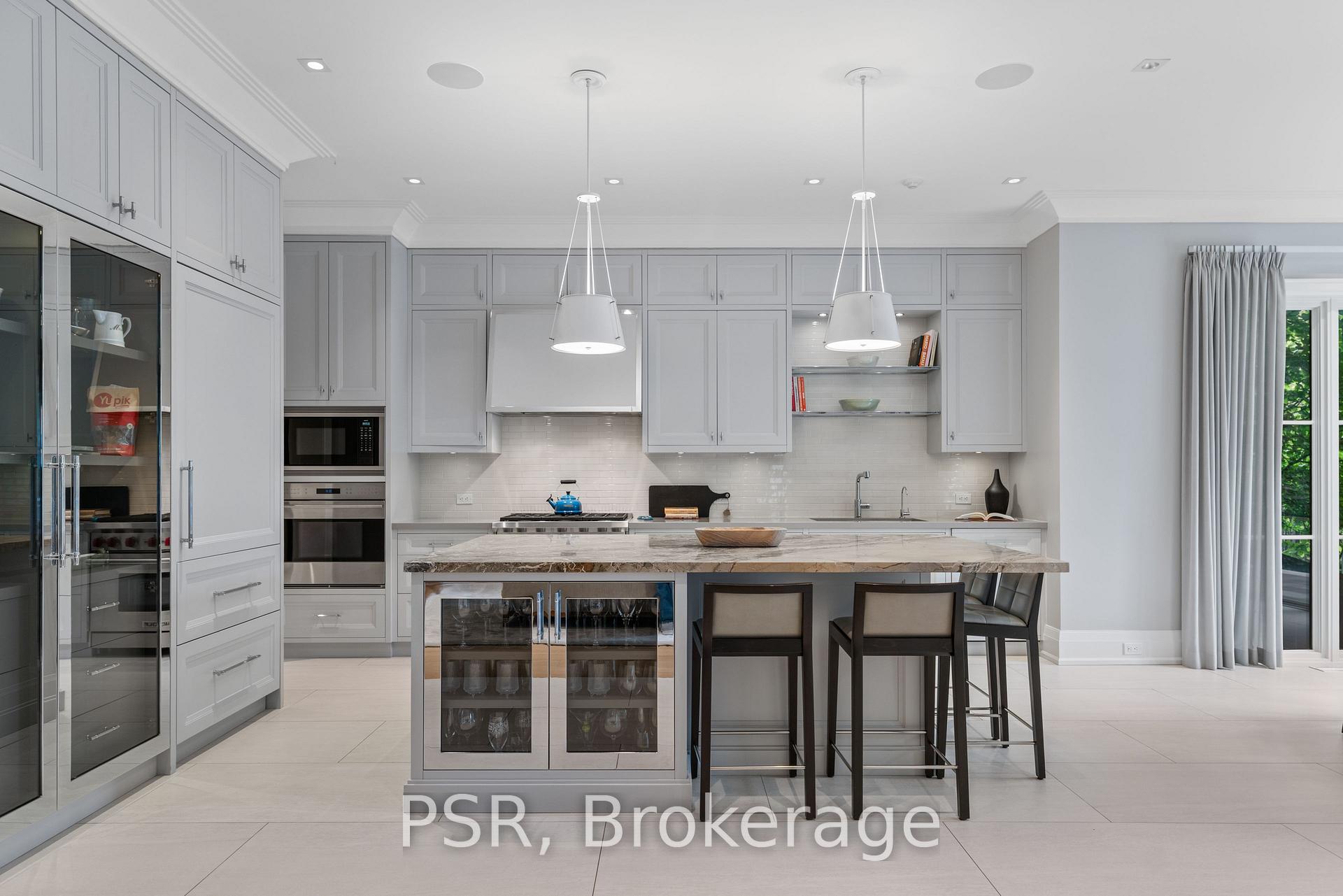 221 Dunvegan Road