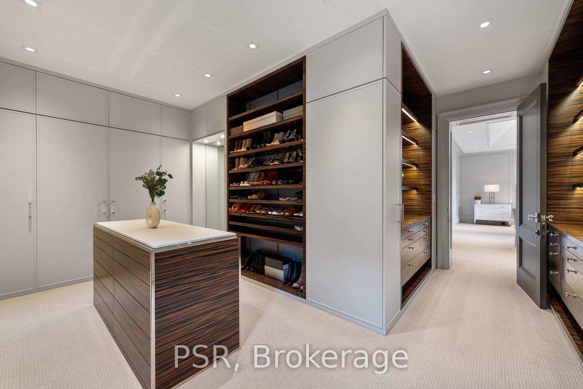 221 Dunvegan Road