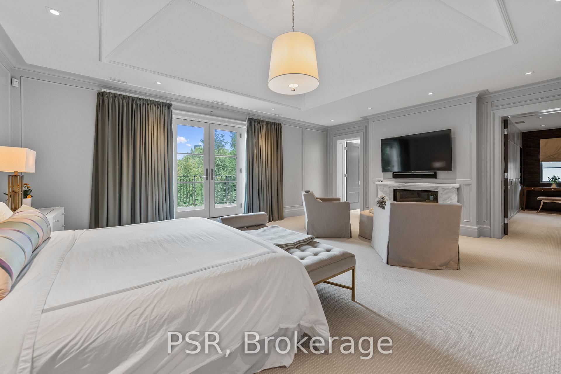 221 Dunvegan Road