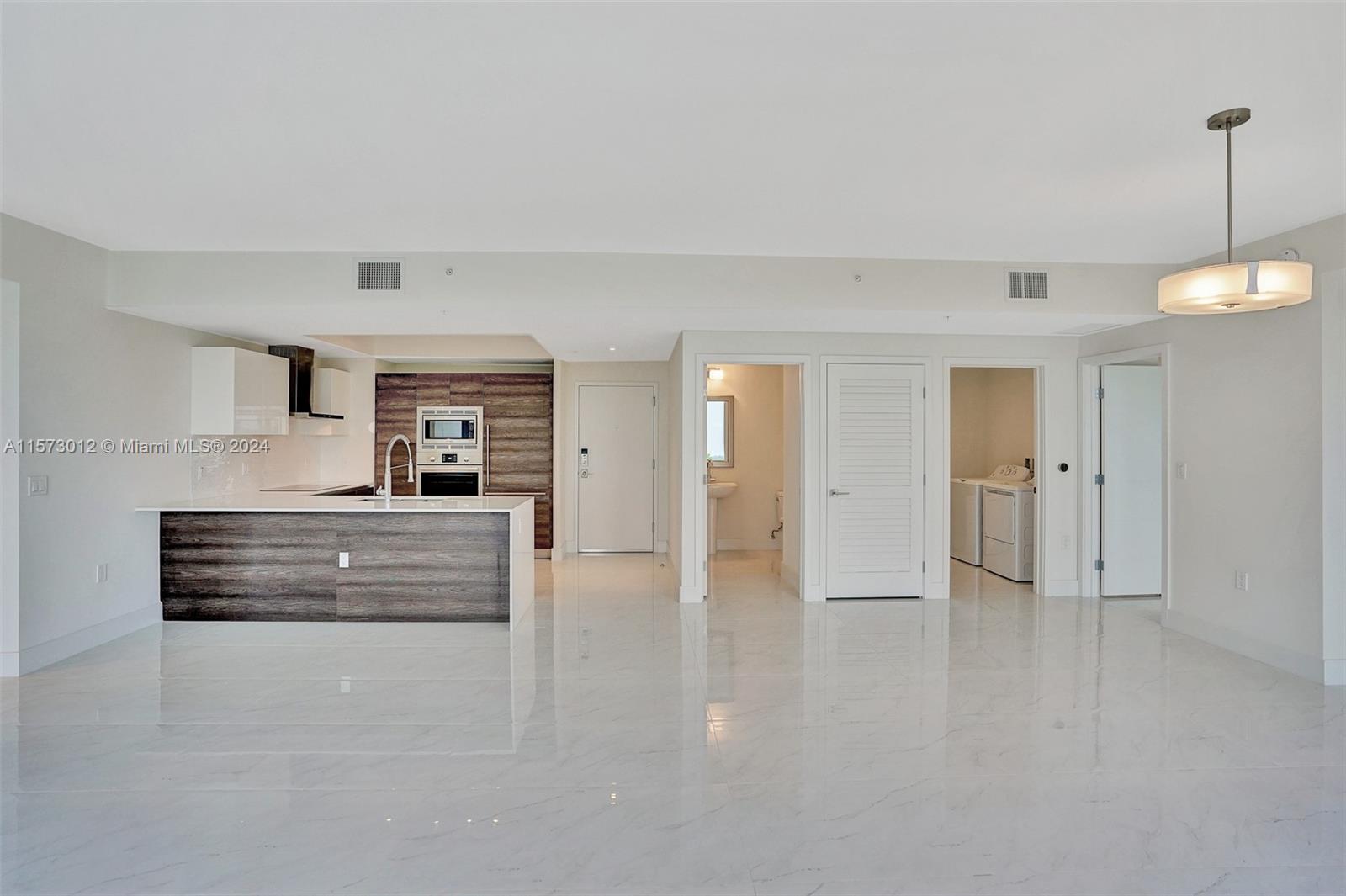 301 Altara Ave # 835