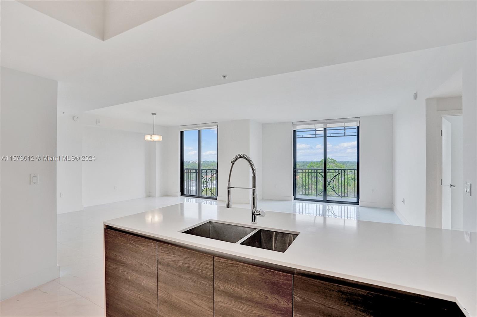 301 Altara Ave # 835