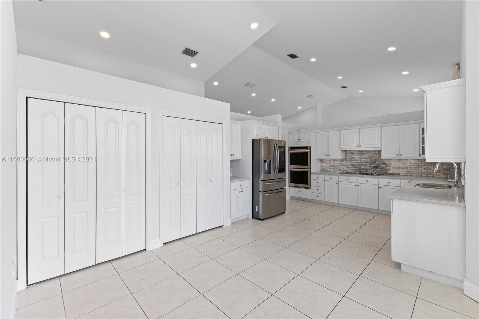 8250 SW 85th Ter