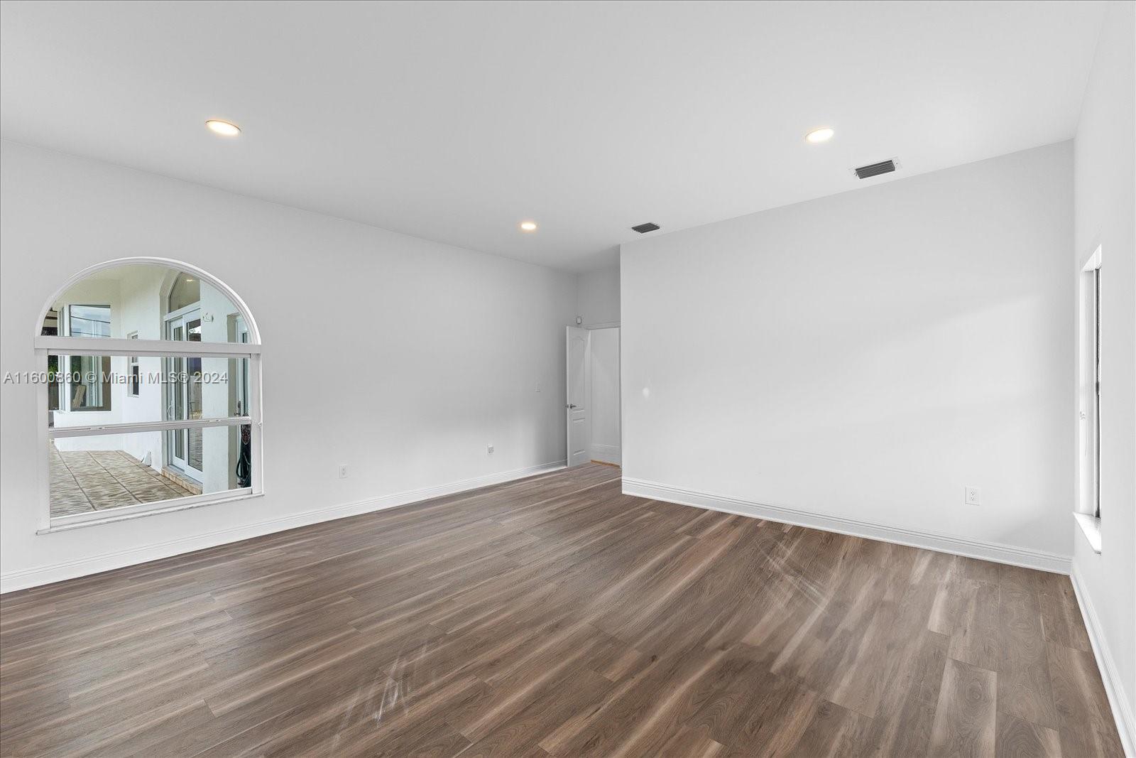 8250 SW 85th Ter