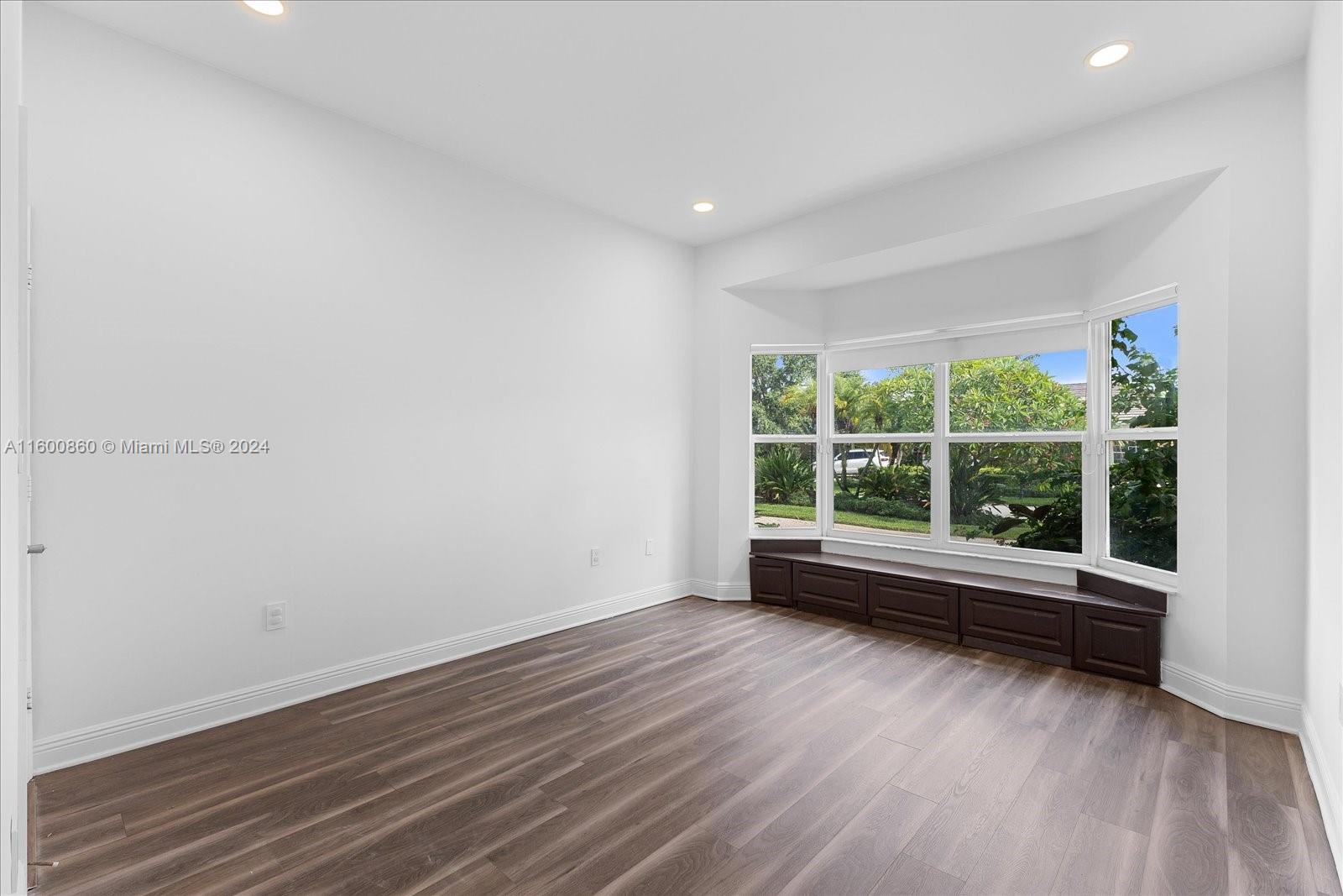 8250 SW 85th Ter