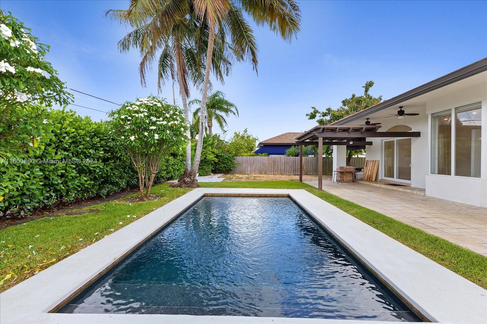 8250 SW 85th Ter