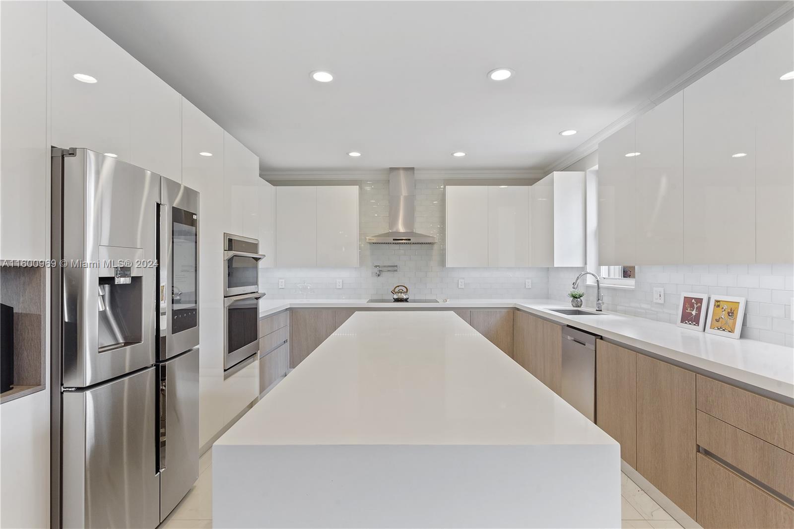 3888 Heron Ridge Ln