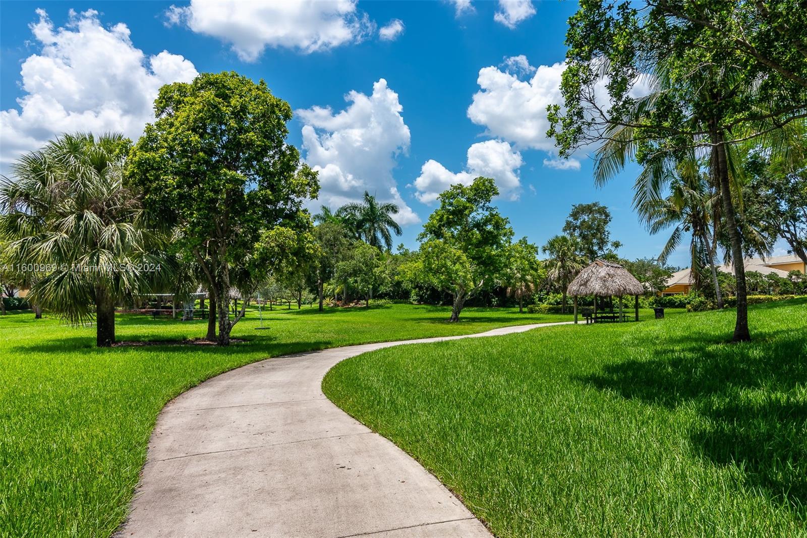 3888 Heron Ridge Ln