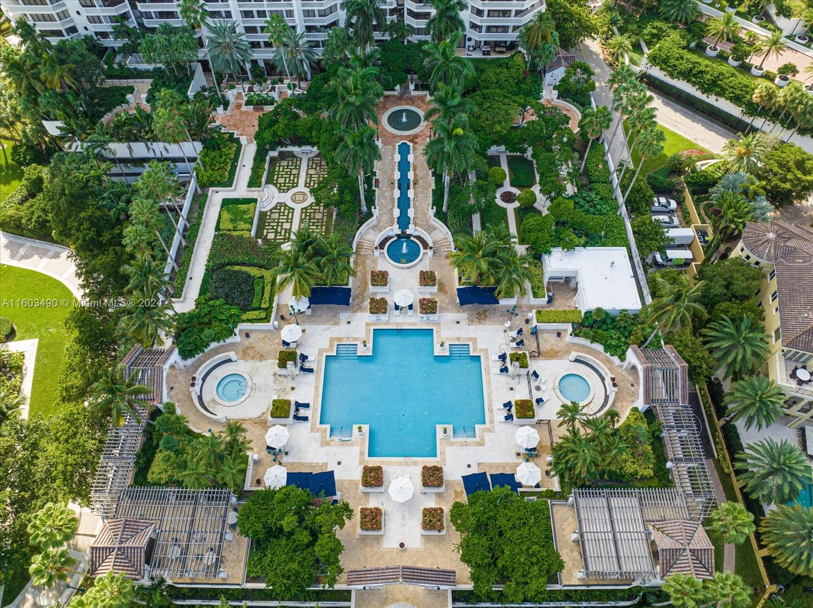 2000 Island Blvd # 2809