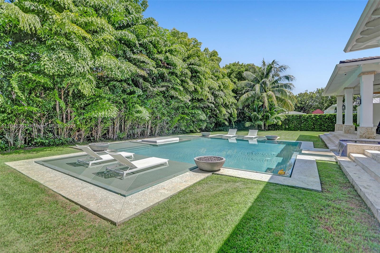 7225 SW 79th Ter