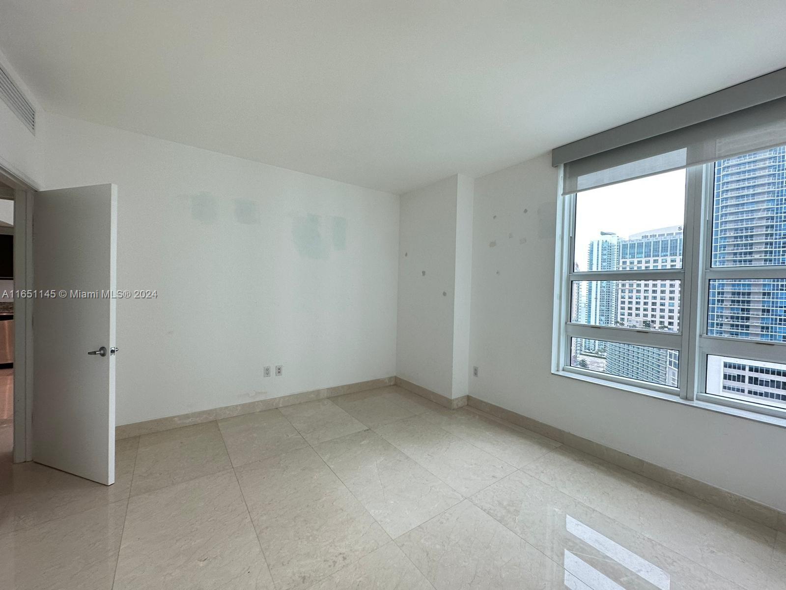 950 Brickell Bay Dr # 2609