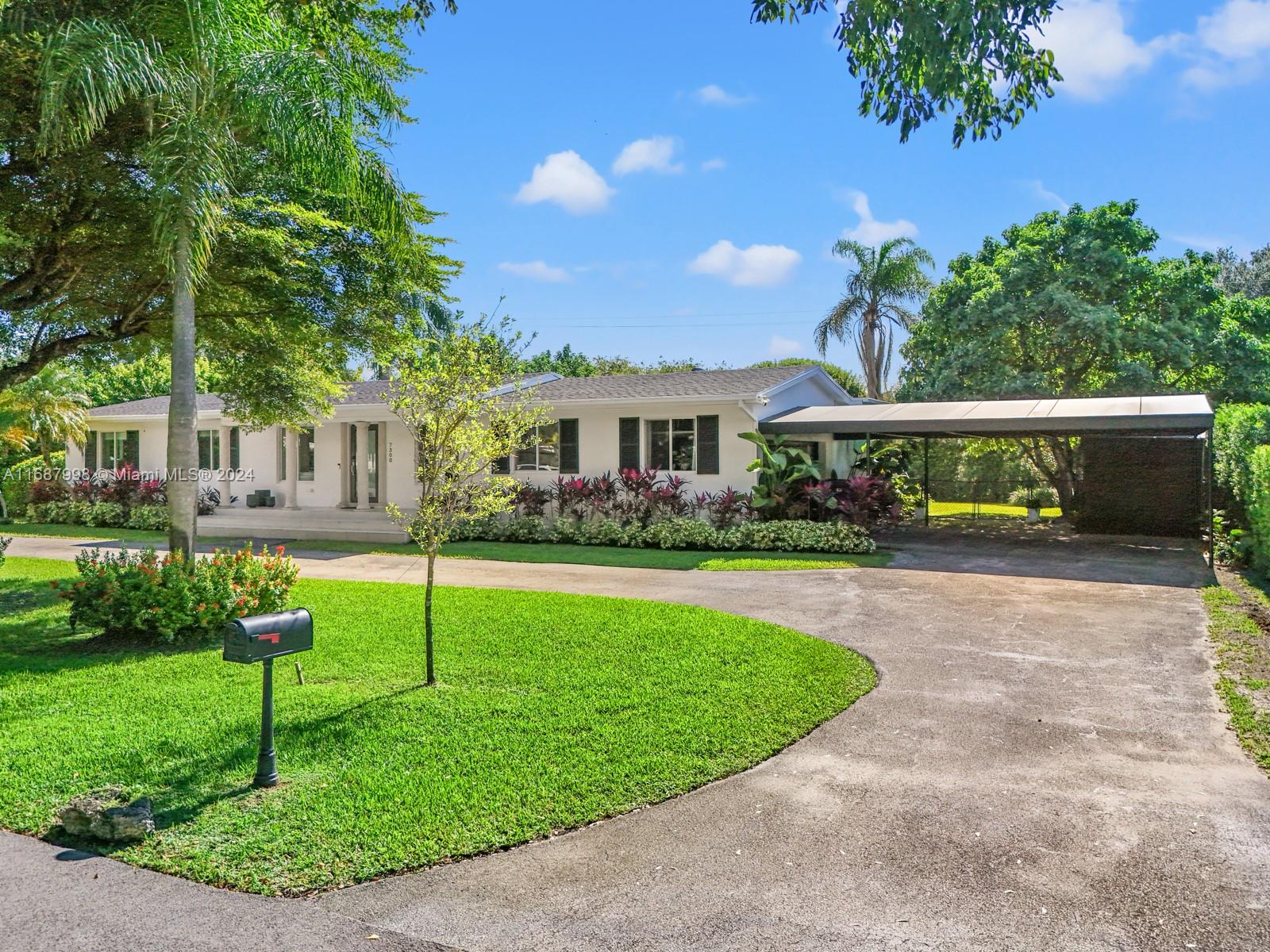 7300 SW 107th Ter