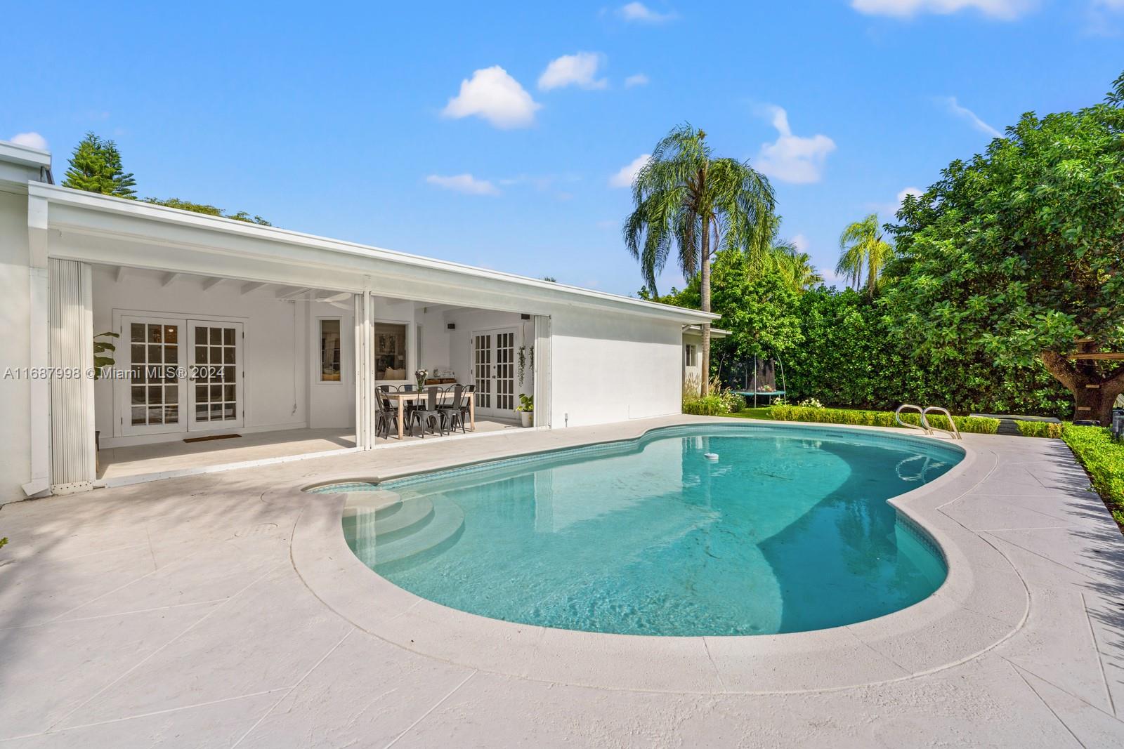 7300 SW 107th Ter