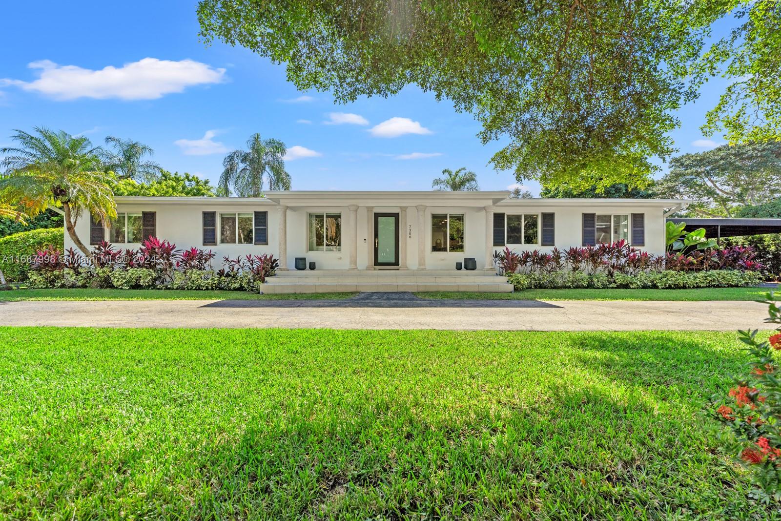 7300 SW 107th Ter