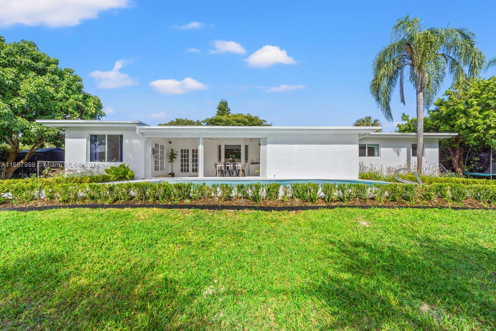 7300 SW 107th Ter