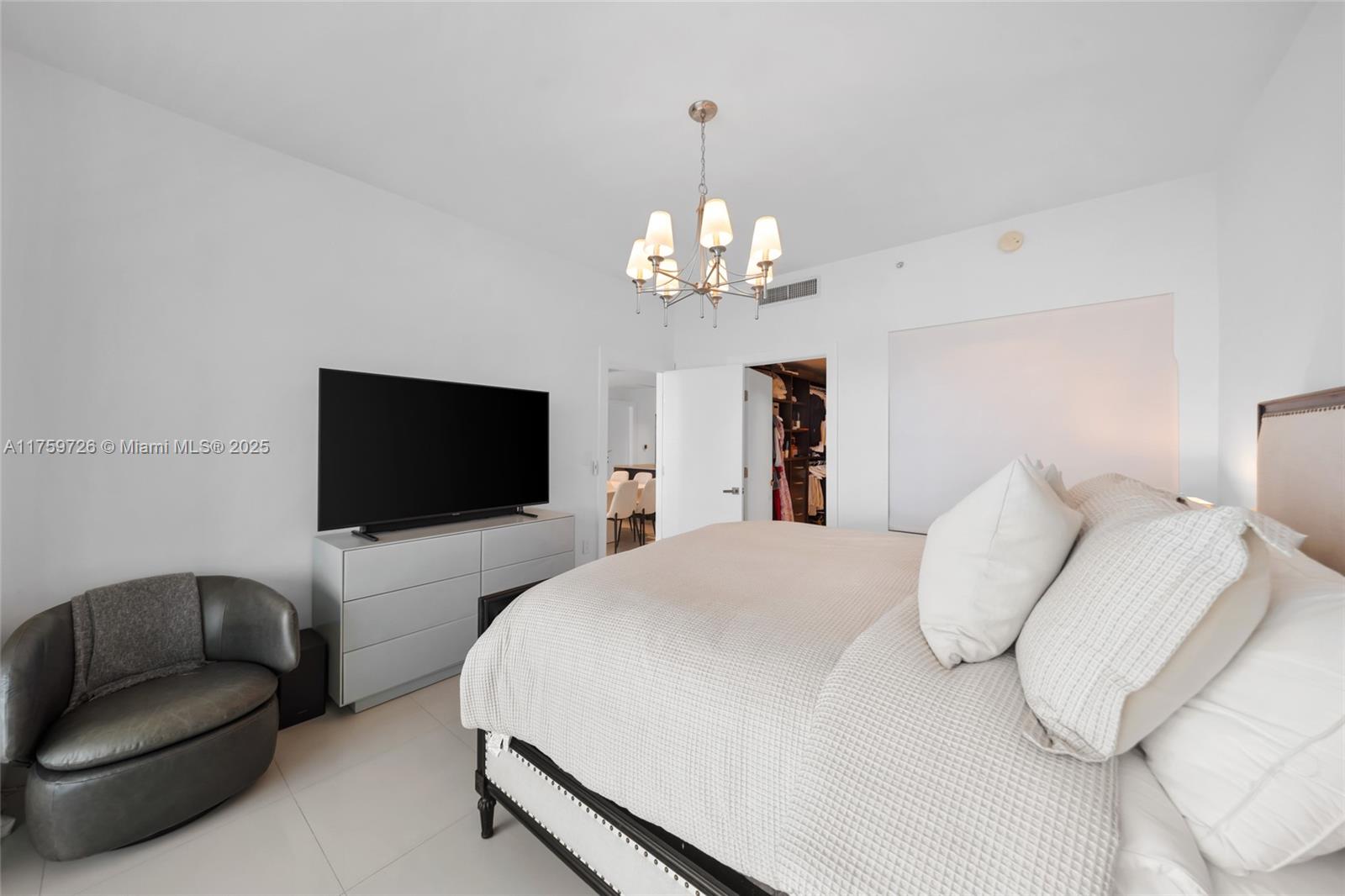900 Biscayne Blvd # 5009