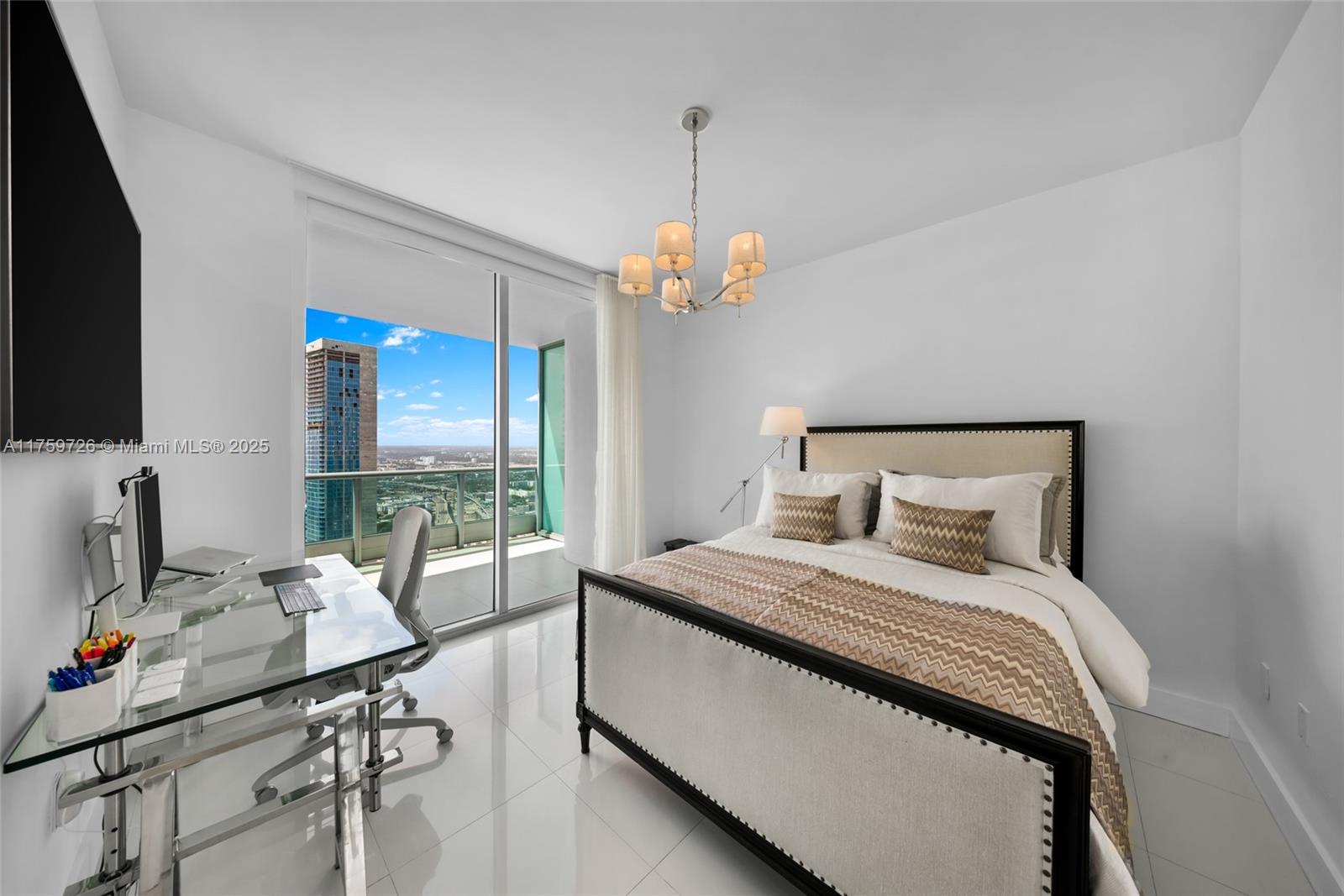 900 Biscayne Blvd # 5009