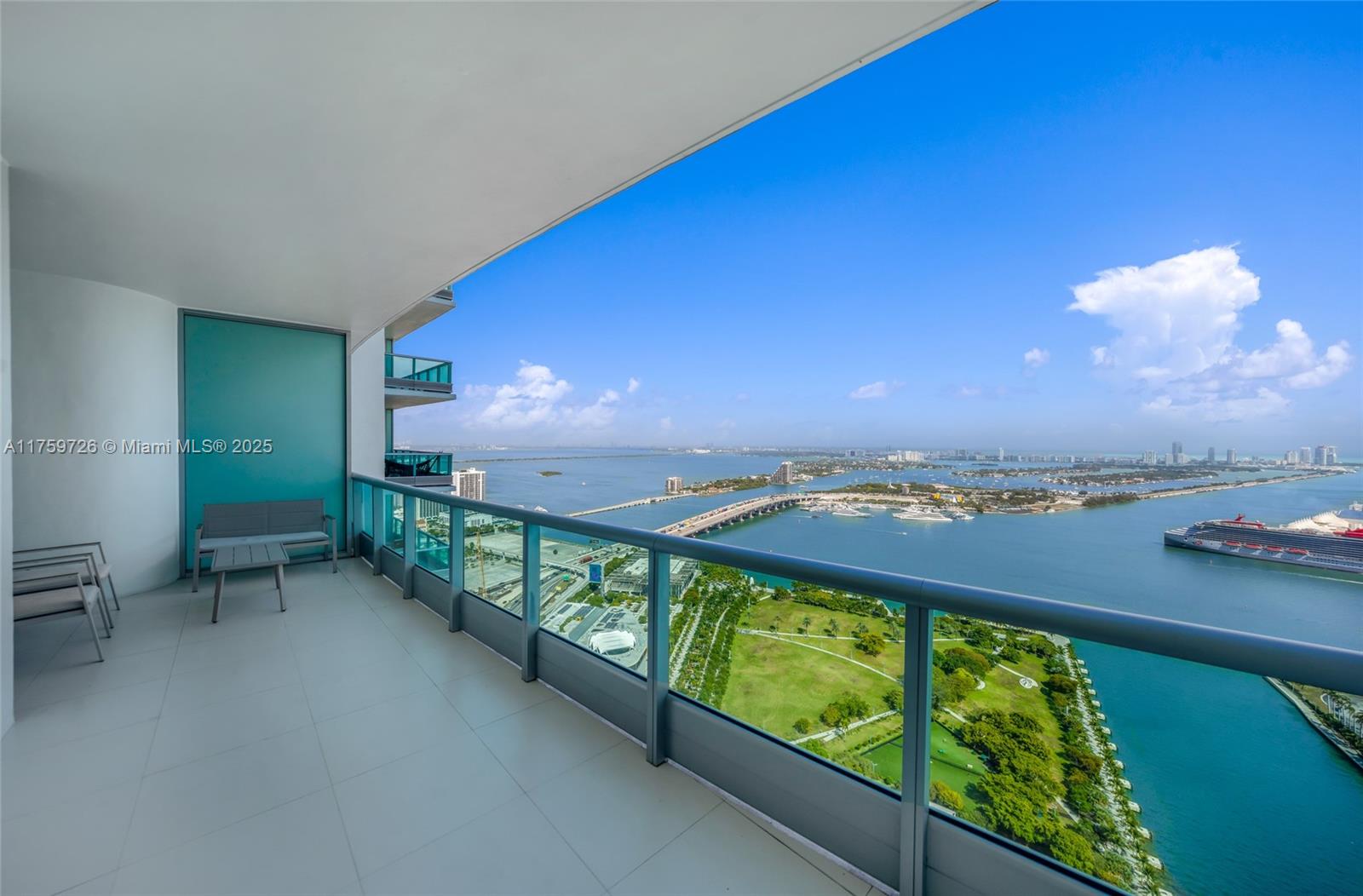900 Biscayne Blvd # 5009