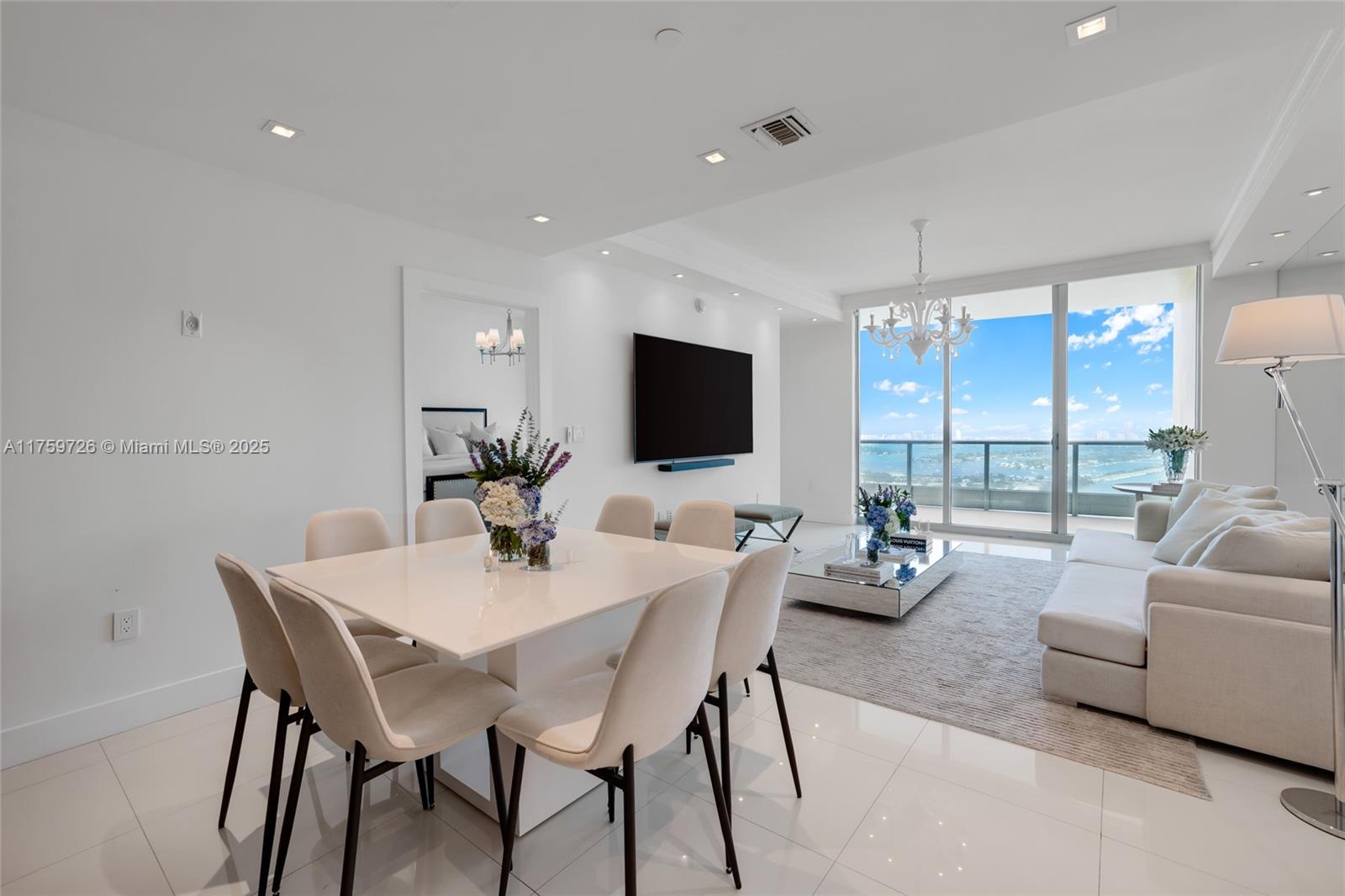900 Biscayne Blvd # 5009