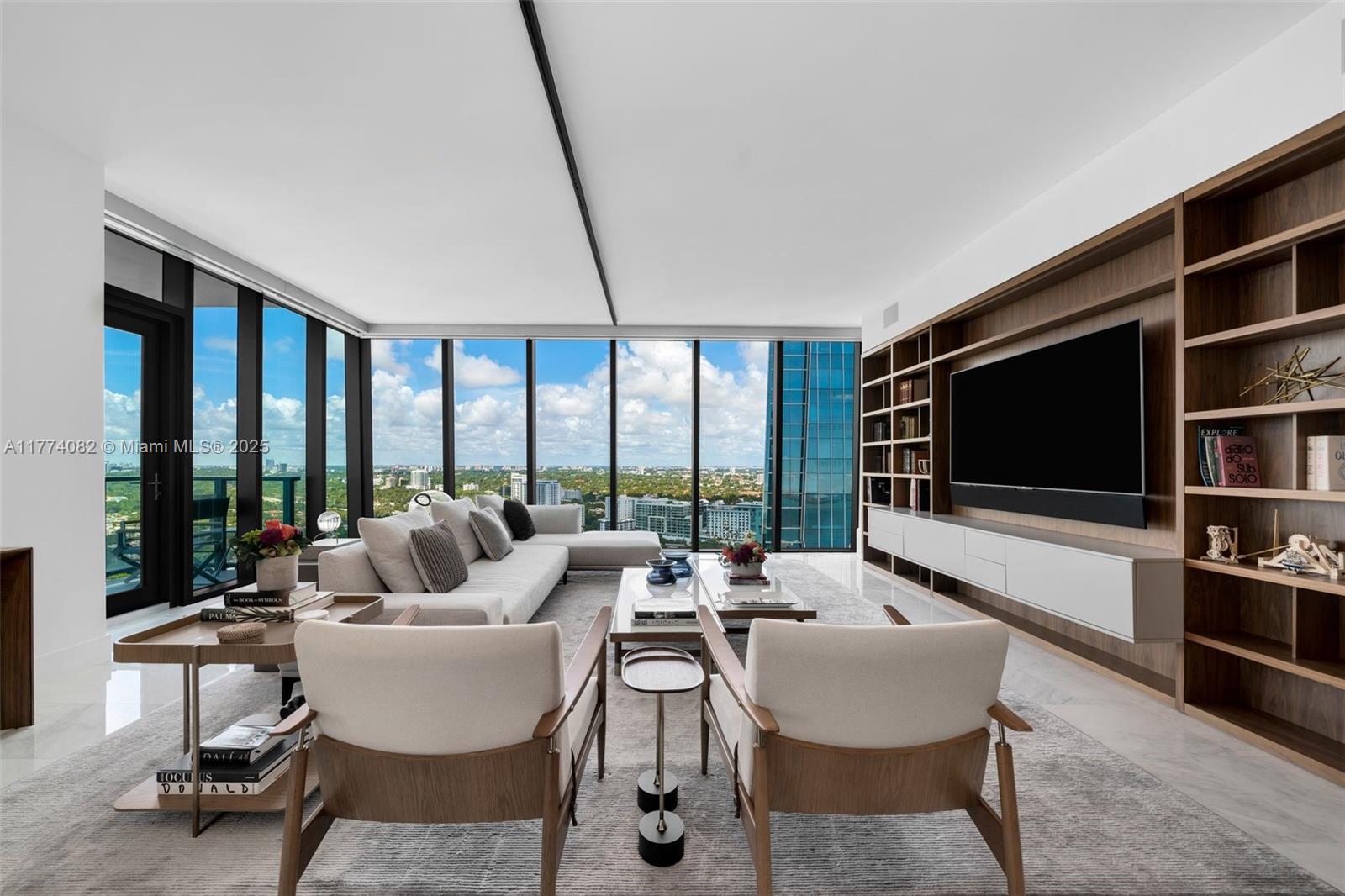 1451 Brickell Ave # 2803