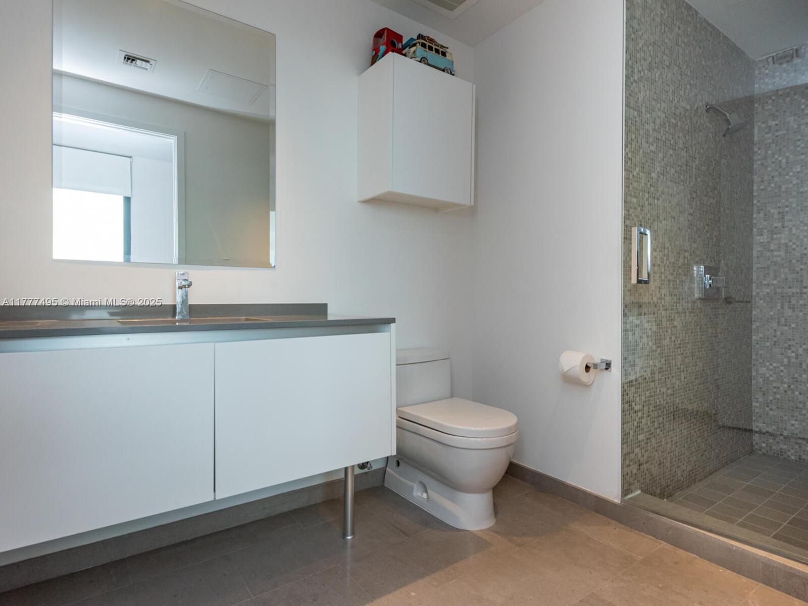68 SE 6th St # 2304