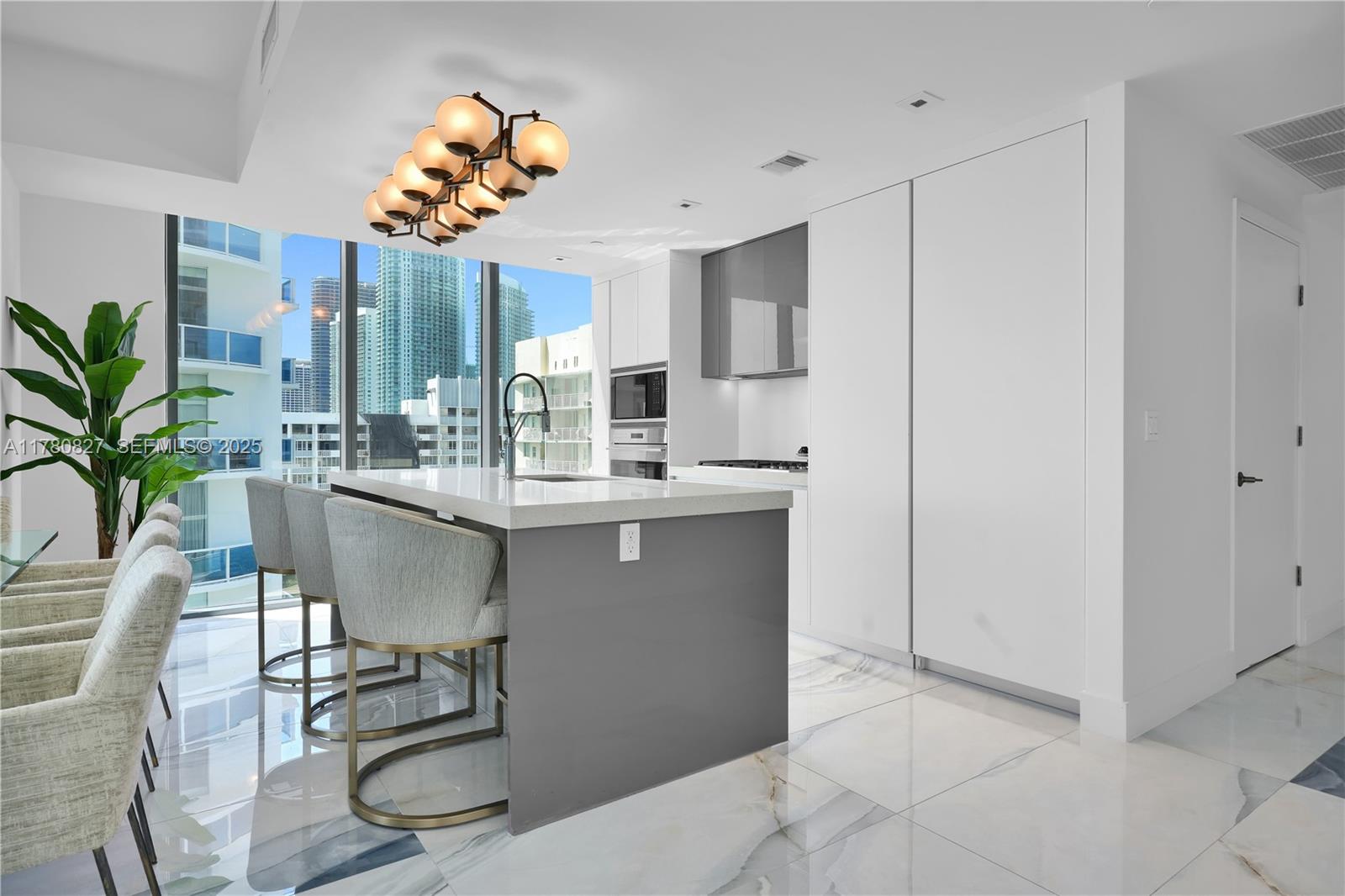 788 NE 23rd St # 1001