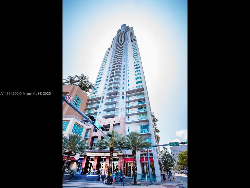 244 Biscayne Blvd # 2002