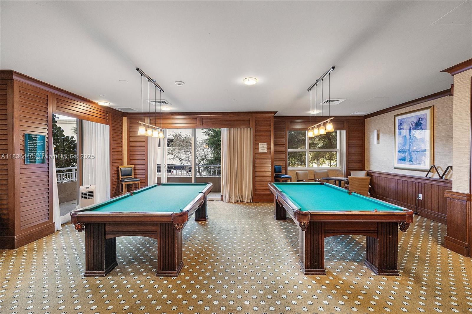 19501 W Country Club Dr # 912