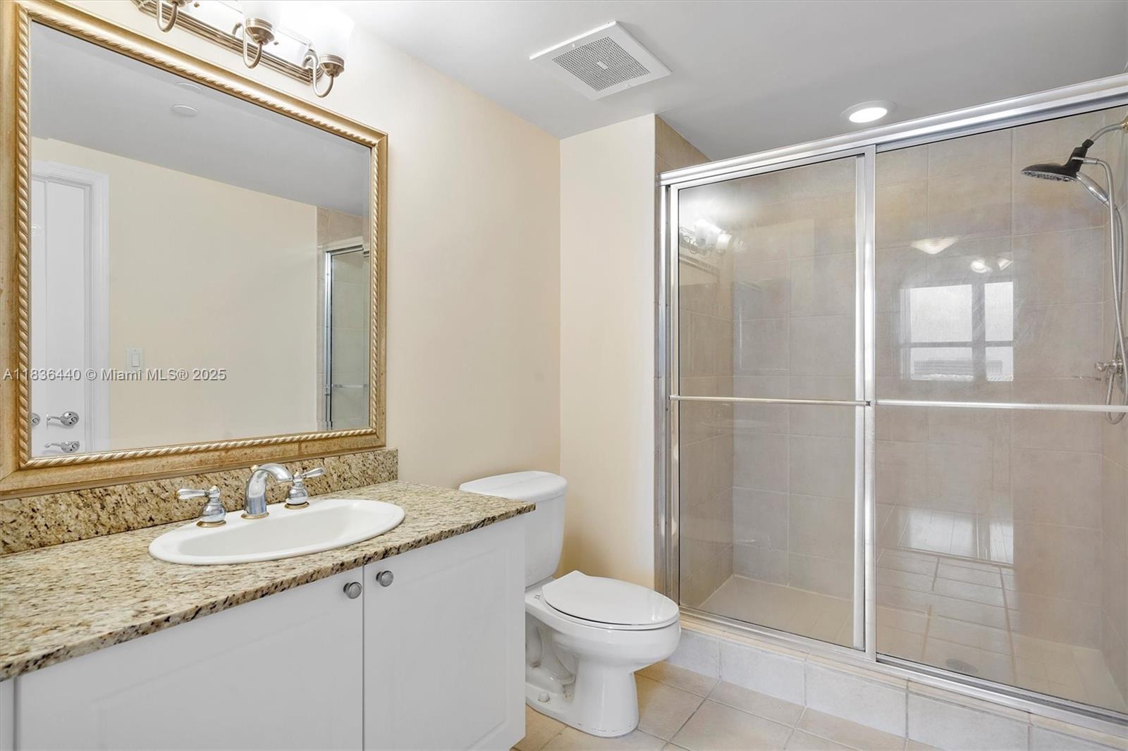 19501 W Country Club Dr # 912