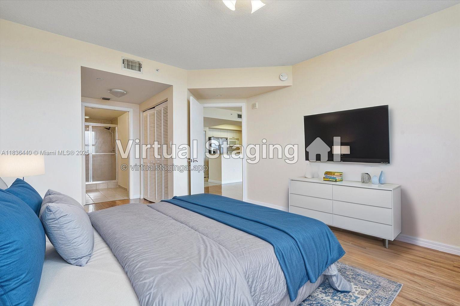 19501 W Country Club Dr # 912