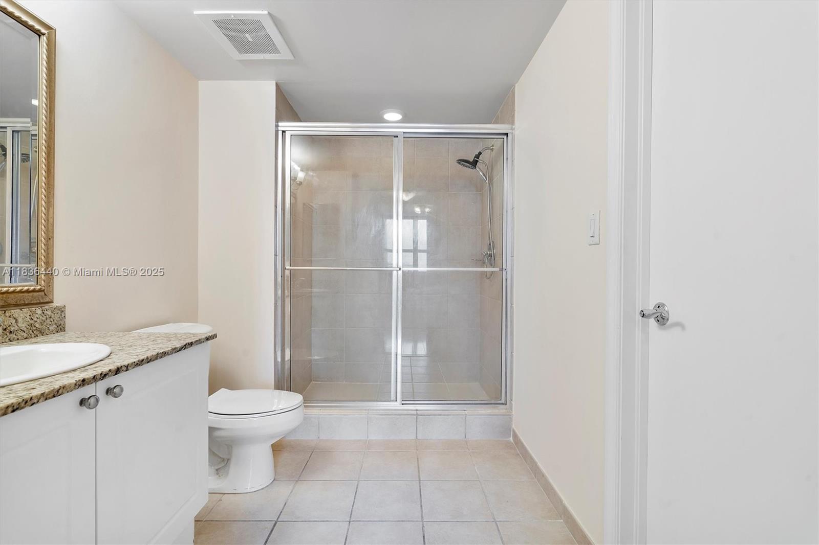 19501 W Country Club Dr # 912