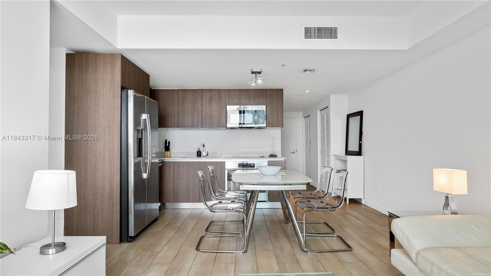 1600 SW 1st Ave # 1104