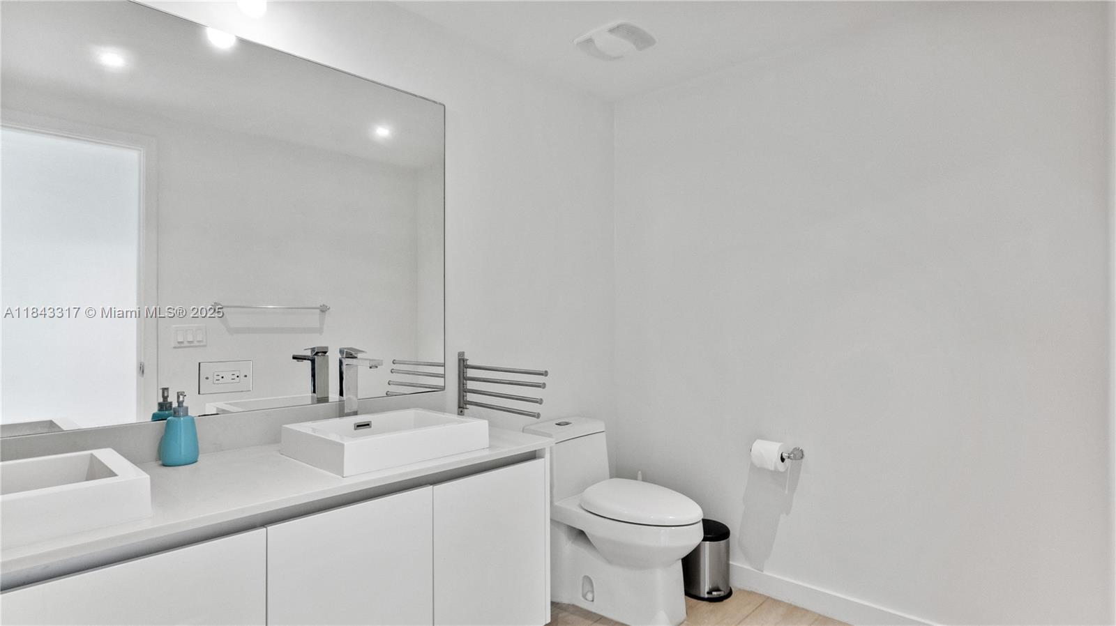 1600 SW 1st Ave # 1104