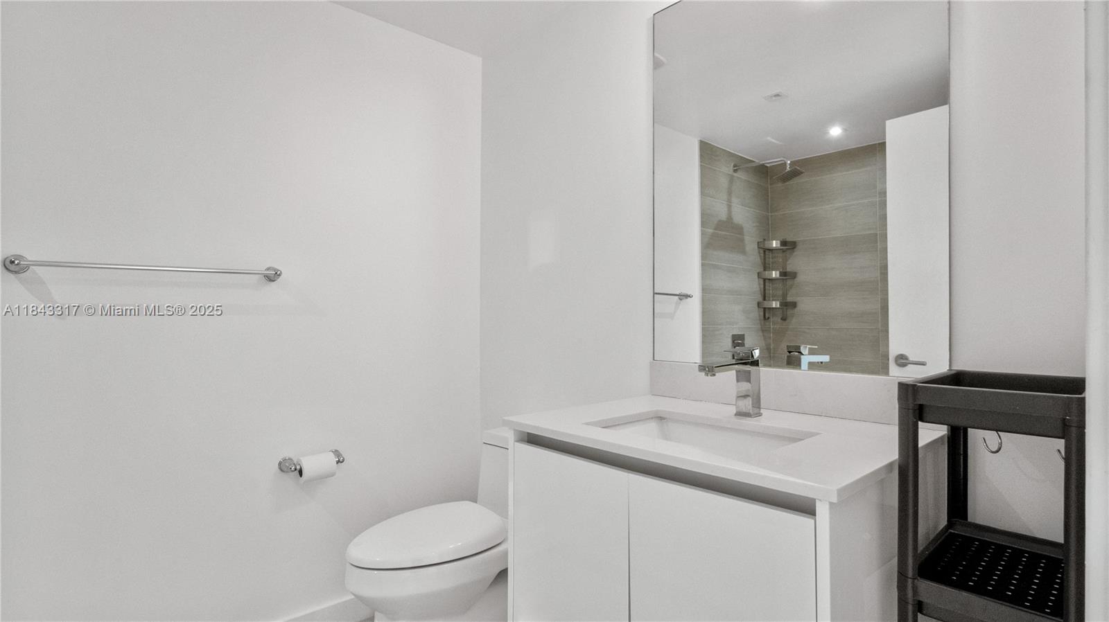 1600 SW 1st Ave # 1104