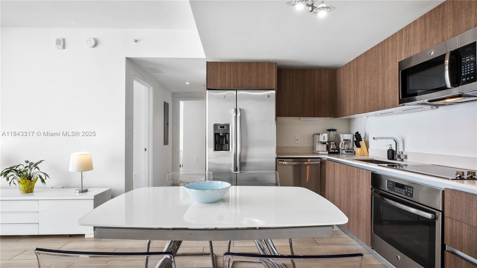 1600 SW 1st Ave # 1104