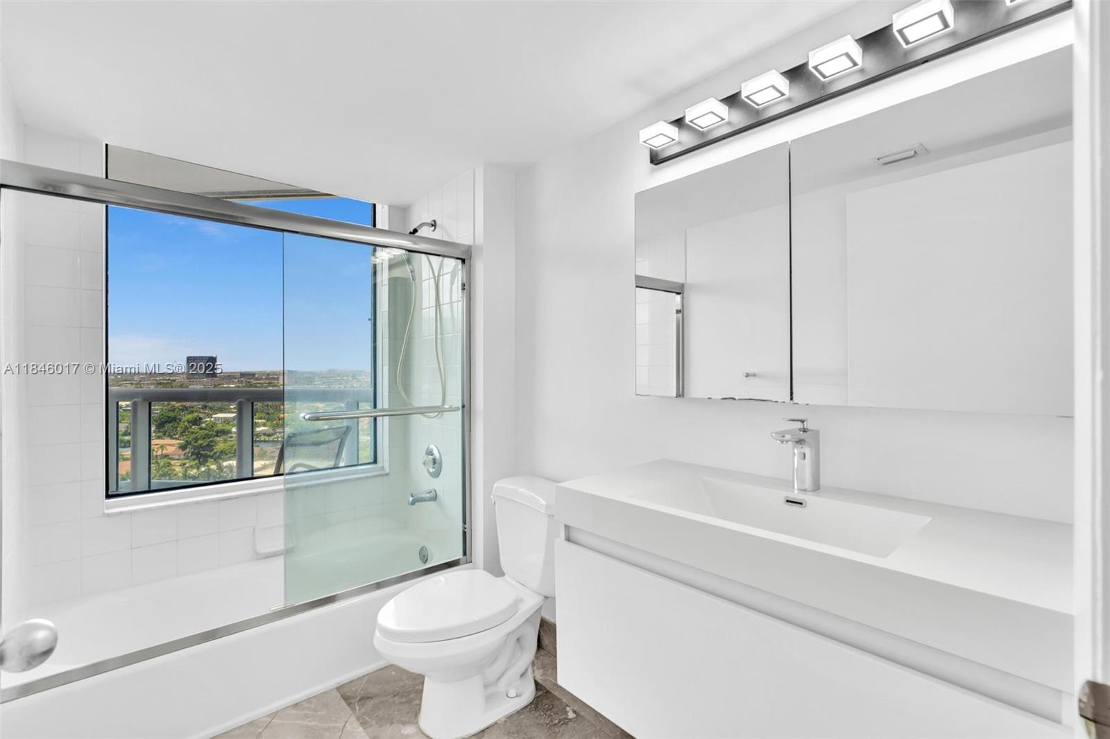 21205 Yacht Club Dr # 1809