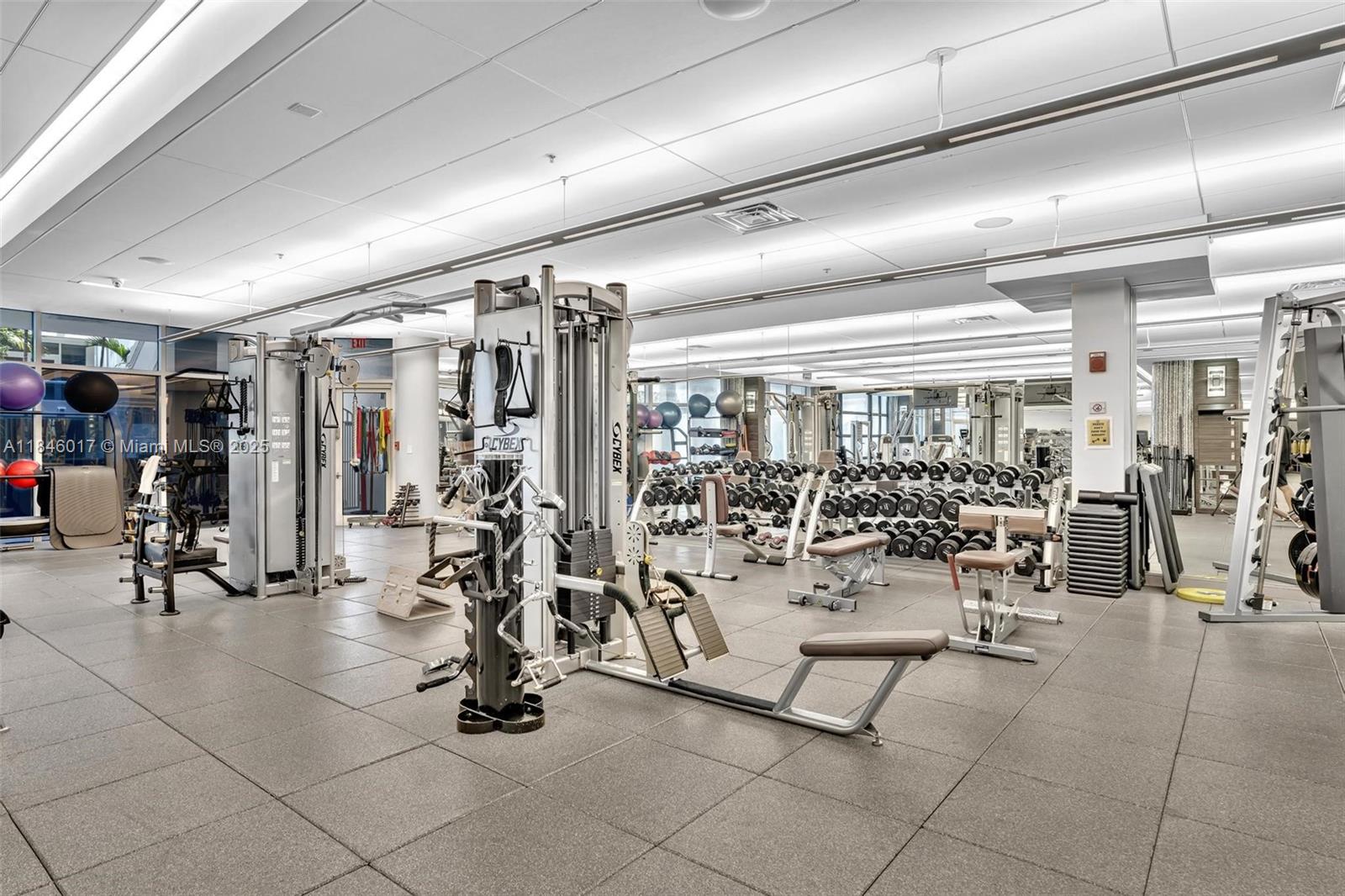 21205 Yacht Club Dr # 1809