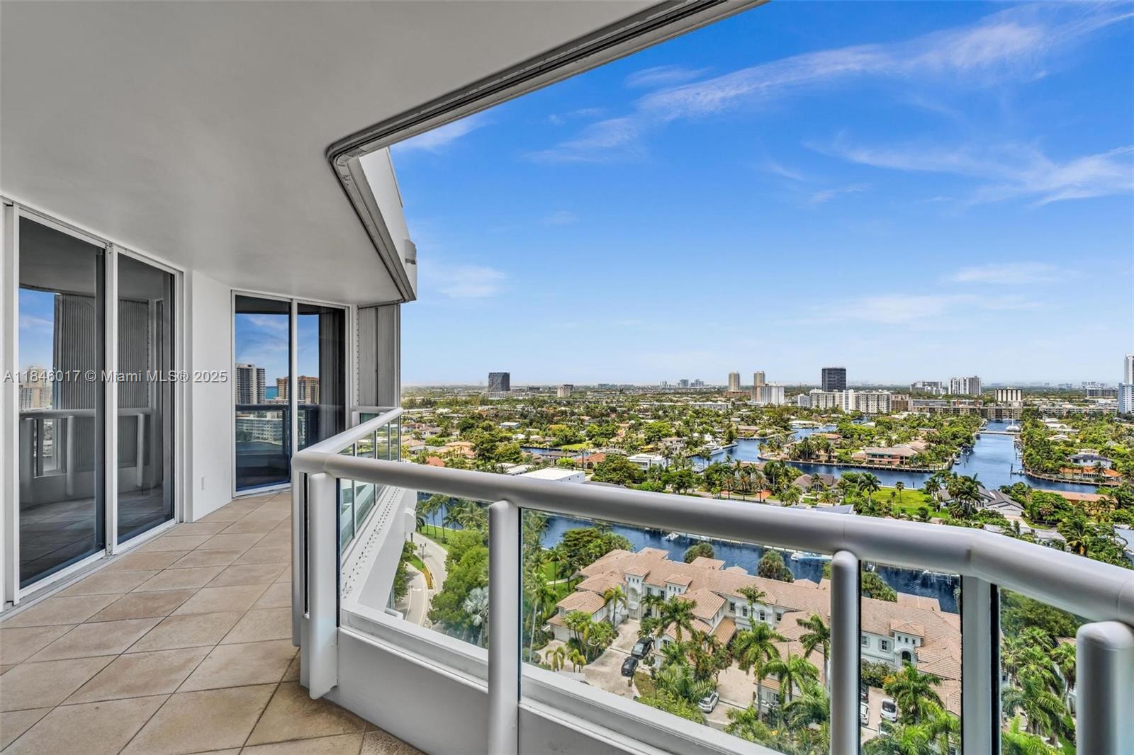 21205 Yacht Club Dr # 1809