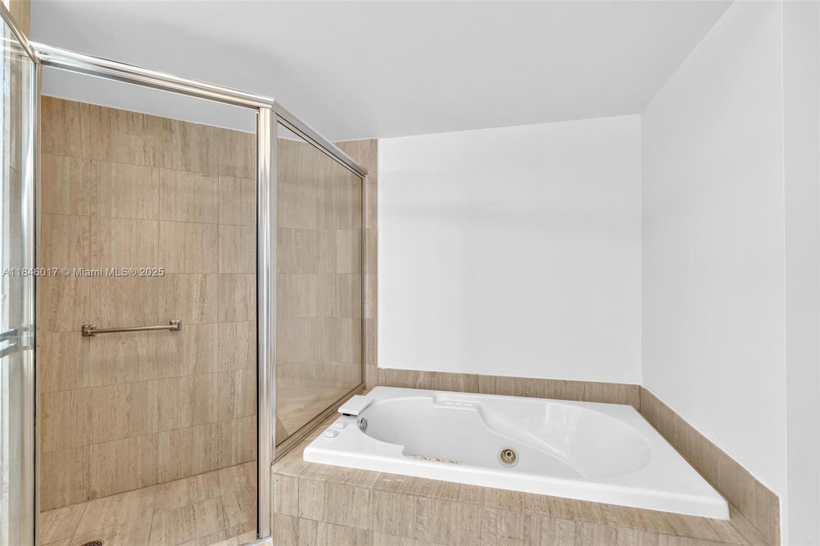 21205 Yacht Club Dr # 1809