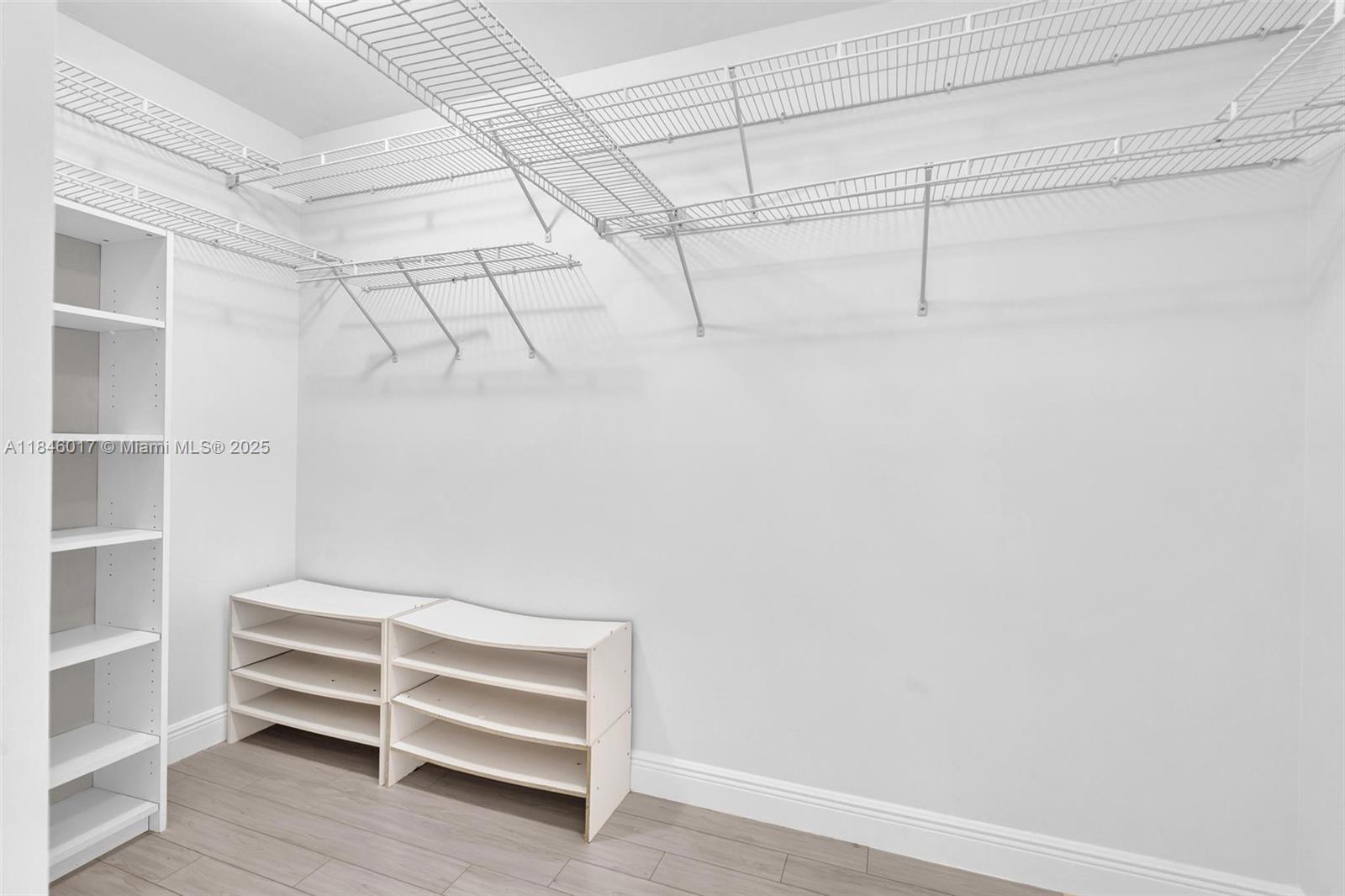 21205 Yacht Club Dr # 1809