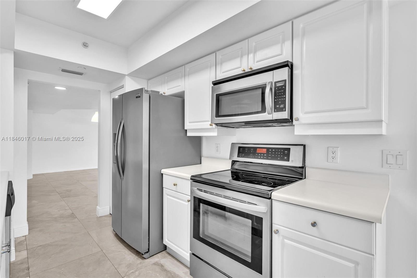 21205 Yacht Club Dr # 1809