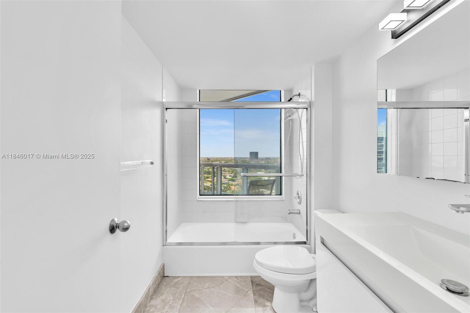 21205 Yacht Club Dr # 1809