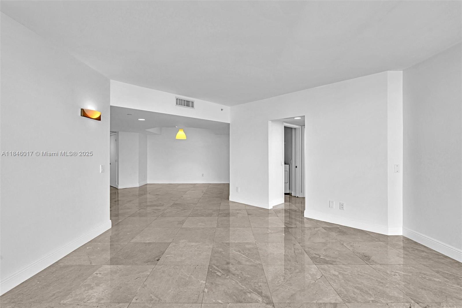 21205 Yacht Club Dr # 1809