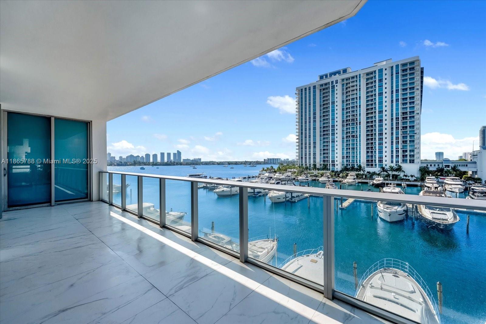 17301 Biscayne Blvd # 401
