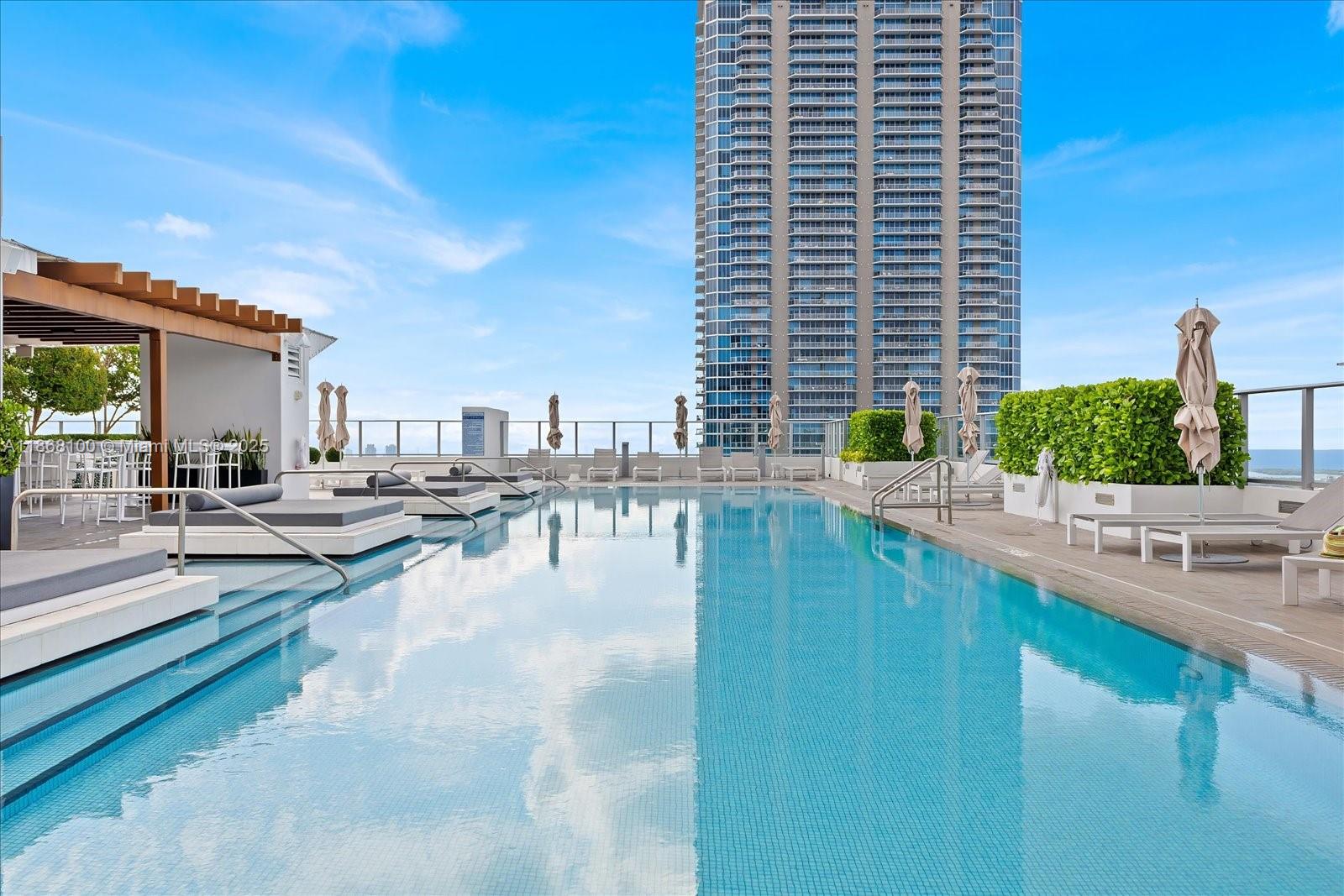 1010 Brickell Ave # 4803