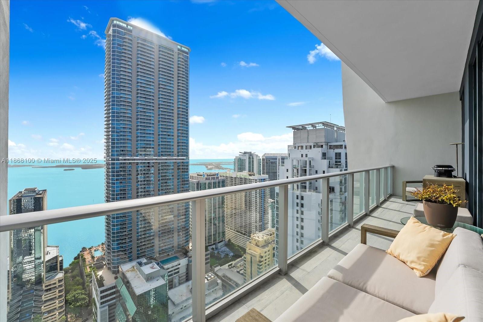 1010 Brickell Ave # 4803