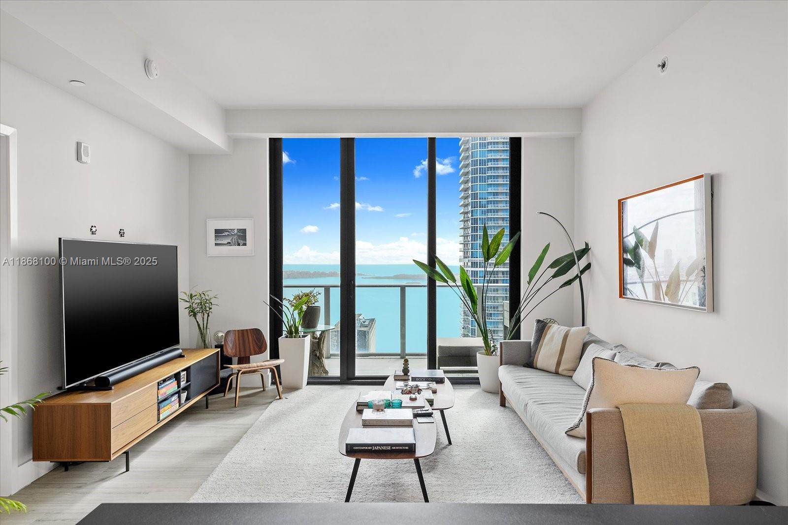 1010 Brickell Ave # 4803